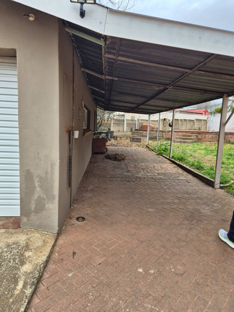 To Let 3 Bedroom Property for Rent in Generaal De Wet Free State
